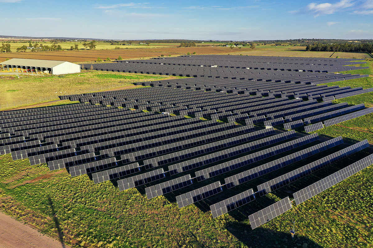 Fotovoltaické elektrárny Leeton a Fivebough v Austrálii, zdroj: Photon Energy
